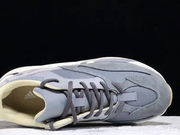 hype v2 'Magnet' Yeezy FV9922 700 Boost Adidas 0325